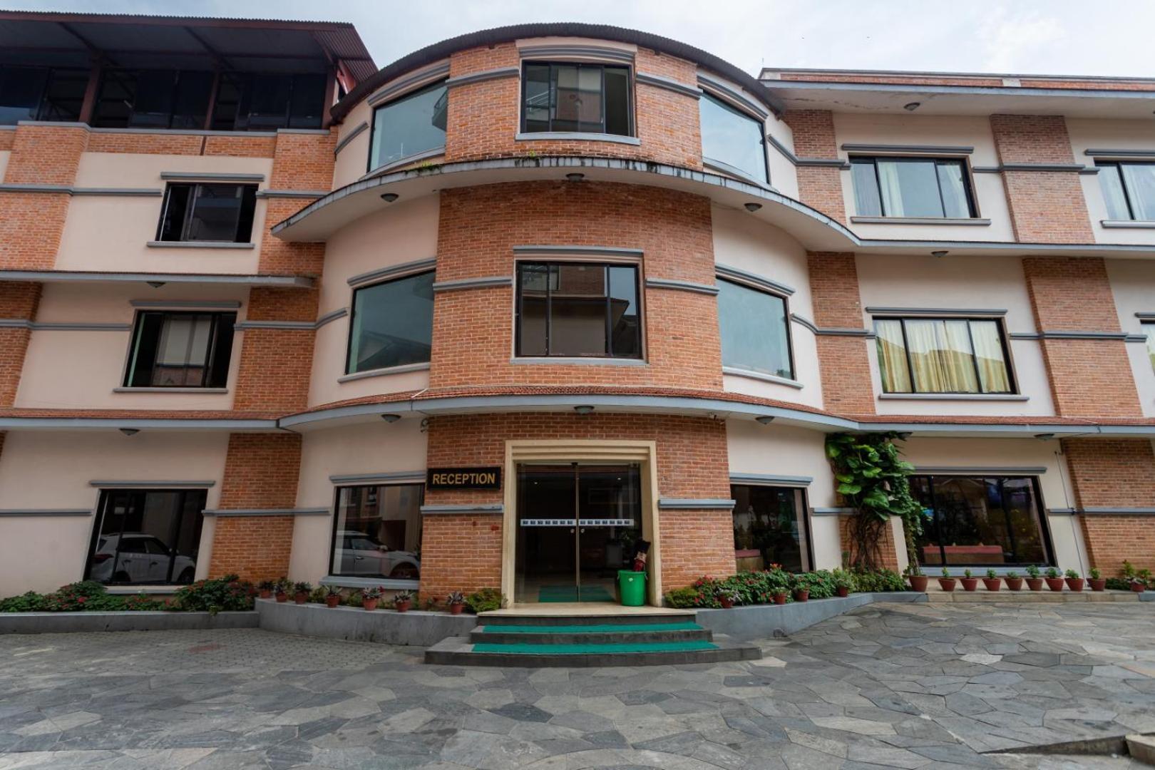 Mount Kailash Resort Pokhara Exterior foto